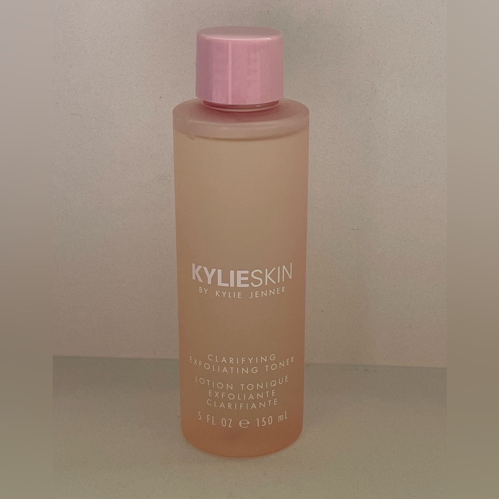 Kylie Skin - Clarifying exfoliating toner - 5 fl oz - Picture 4 of 11